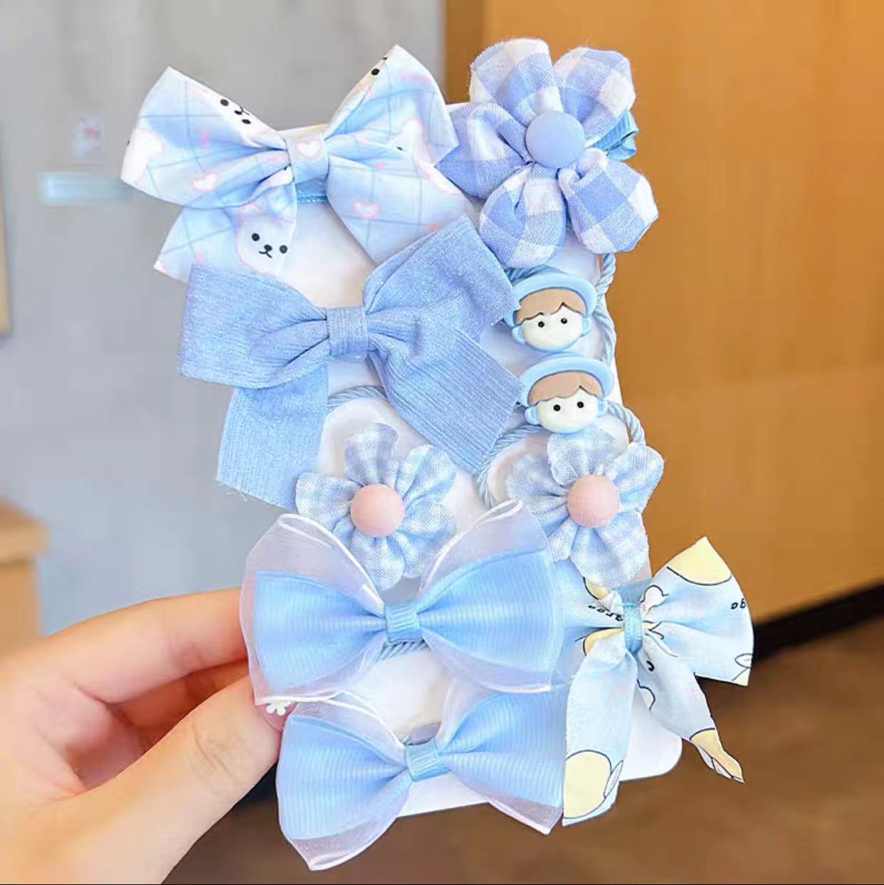 Girls hair clips and ties